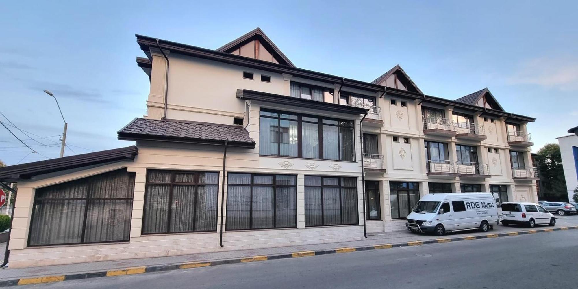 Hotel Bacsoridana Tecuci Exterior foto