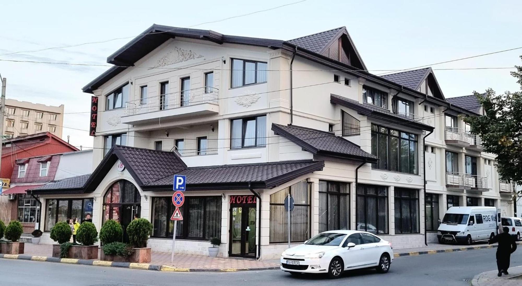 Hotel Bacsoridana Tecuci Exterior foto